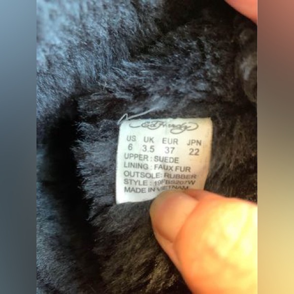 Ed Hardy Designs Candy Skull women’s “UGG” style boots Sz. 6 - Picture 8 of 8